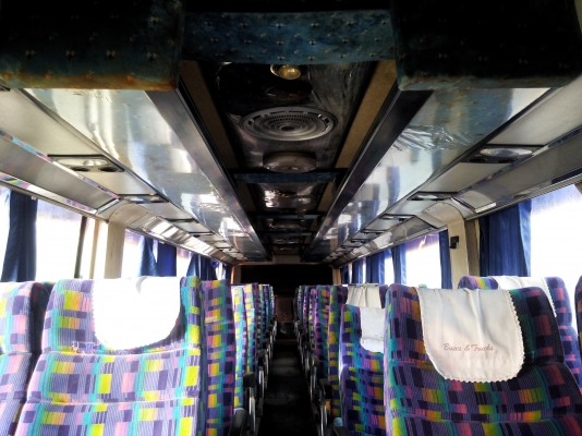 ขายรถบัสแอร์ป้าย 30 HINO 38 ที่นั่ง ยาว 12 เมตร เครื่องฮีโน่ 8 สูบ ช่วงล่างถุงลมเขาควาย ยาง 1000 ราคา 280000