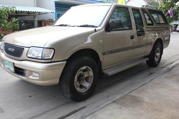 ISUZU SPACECAB ปี 2001 , 3.0 SLX TURBO XENON