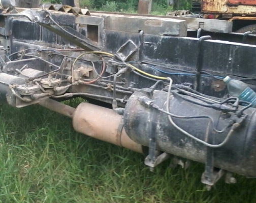 ขายถูกๆๆ ฮีโน่ FM3M240ปี47รถสภาพดีใช้งานได้ปกติ ^ราคาถูกๆขายแบบเอาไปทำเป็นอะไหล่^ เอกสารเล่มชุดโอนมีครบ ราคา 650,000บ แบบถูกๆ ท่านโอนเองนะครับ เราขายแบบโยนเล่น-ตีเป็นอะไหล่ ครับ