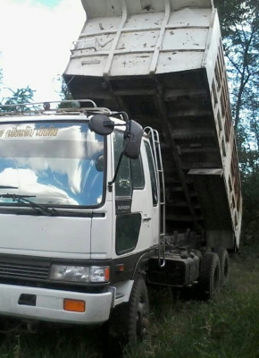 ขายถูกๆๆ ฮีโน่ FM3M240ปี47รถสภาพดีใช้งานได้ปกติ ^ราคาถูกๆขายแบบเอาไปทำเป็นอะไหล่^ เอกสารเล่มชุดโอนมีครบ ราคา 650,000บ แบบถูกๆ ท่านโอนเองนะครับ เราขายแบบโยนเล่น-ตีเป็นอะไหล่ ครับ