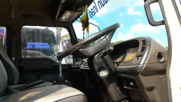 ขายๆ 765,000บ ต่อรองได้ หกล้อ อีซูชุ DEGA 200ปี47ตู้10บาน ยาว7.20มสภาพดีสวยบางเดิมพร้อมใช้ ทะเบียนพร้อมโอน ขายๆ 765,000บ ต่อรองได้ หกล้อ อีซูชุ DEGA 200ปี47ตู้10บาน ยาว7.20มสภาพดีสวยบางเดิมพร้อมใช้ ทะเบียนพร้อมโอน