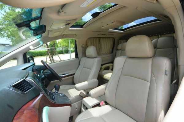 รถตู้Toyota ALPHARD 2010V2.4  สภาพดีเยี่ยมจริง