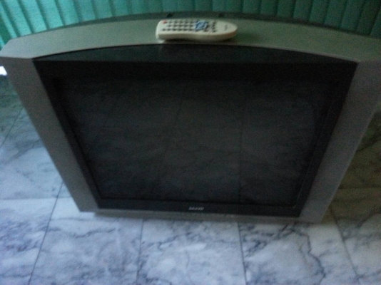 ทีวี 29 นิ้ว + จาน กล่องดิจิตอล ครบชุด ต่อใช้งานได้เลยครับ