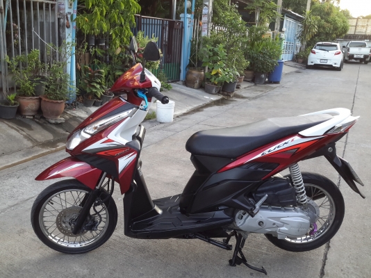 ขายฮอนด้าคลิกไอ คอมบายเบรค ปี53สภาพสวย เครื่องดี ขายฮอนด้าคลิกไอ คอมบายเบรค ปี53สภาพสวย เครื่องดี