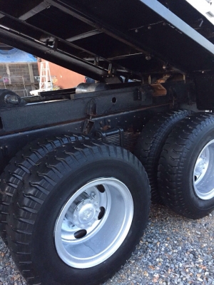 เมกก้า251แรงรุ่นFM8JNLD ซีรีส์500 ดั๊มพ์สามมิตรลอนเฉียง รถมือเดียวสภาพสวยพร้อมใช้งาน