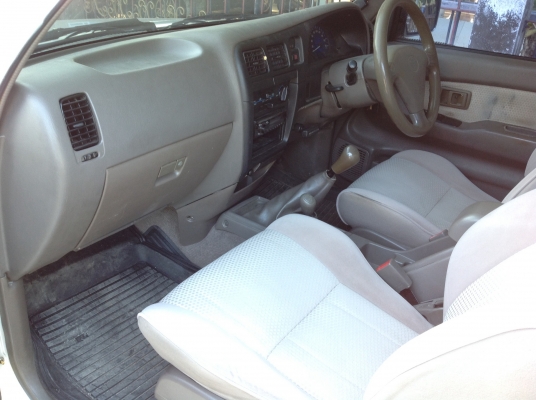 โตโยต้า ไทเกอร์โฟวิล แค๊ป เครื่อง 2500 คอมมอลเรล ปี 2002 มือเดียว ป้ายแดง สีเดิมทุกชิ้น โตโยต้า ไทเกอร์โฟวิล แค๊ป เครื่อง 2500 คอมมอลเรล ปี 2002 มือเดียว ป้ายแดง สีเดิมทุกชิ้น