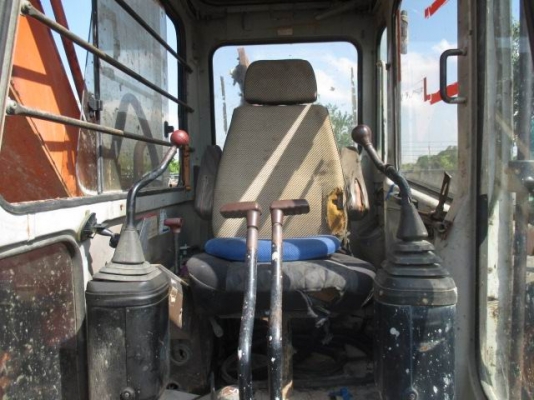 ขายรถขุดเก่านอกแท้ ยี่ห้อ HITACHI รุ่น EX60G ขายรถขุดเก่านอกแท้ ยี่ห้อ HITACHI รุ่น EX60G