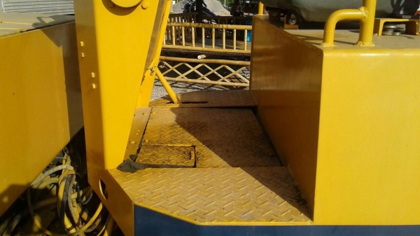 ขายรถบด 4 ตัน KOMATSU เอกสารครบ พร้อมใช้งานครับ ขายรถบด 4 ตัน KOMATSU เอกสารครบ พร้อมใช้งานครับ