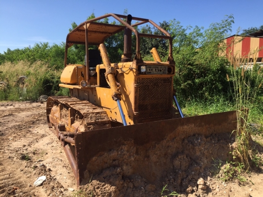 รถแทรกเตอร์D65A-6. S/N33301. 6สูบดีเซล ปี้มแรงดี งานหนักๆสบาย