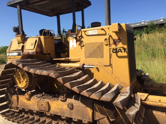 CAT D4H...รถสวย นำเข้า ใช้งานเดียว มีเอกสารนำเข้าถูกต้อง