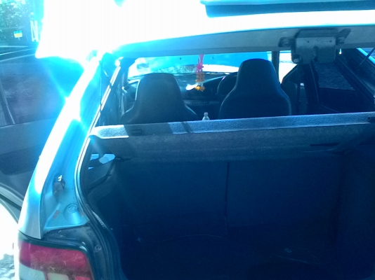 รถเก๋งวิ่งทางไกลสบายครับ