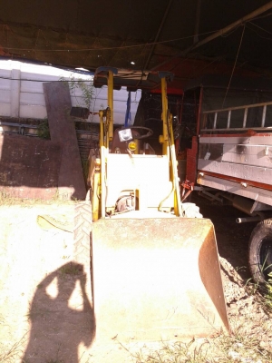 รถตักดิน