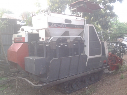 KUBOTA DC60 กระสอบ สองพันก่าชั่วโมง รถสวยพร้อมใช้