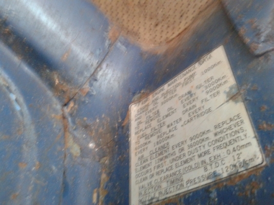 4  ล้อใหญ่  อีซูสุ 85  แรงม้า(รถห้างแท้)  เดิมๆทั้งคัน พร้อมใช้งาน