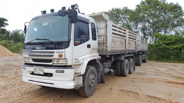 ขายครับ อีซูซุ 320ปี 51 ลูกสองคานปี 47 ST พร้อมใช้ครับ