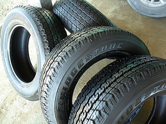 ยางกระบะสูงขอบ17 บริดสโตน245-65-R17ลงพื้นปลายปี14(4เส้น 5,900) ยางกระบะสูงขอบ17 บริดสโตน245-65-R17ลงพื้นปลายปี14(4เส้น 5,900)