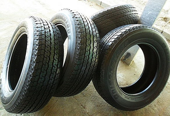 ยางกระบะสูงขอบ17 บริดสโตน245-65-R17ลงพื้นปลายปี14(4เส้น 5,900) ยางกระบะสูงขอบ17 บริดสโตน245-65-R17ลงพื้นปลายปี14(4เส้น 5,900)