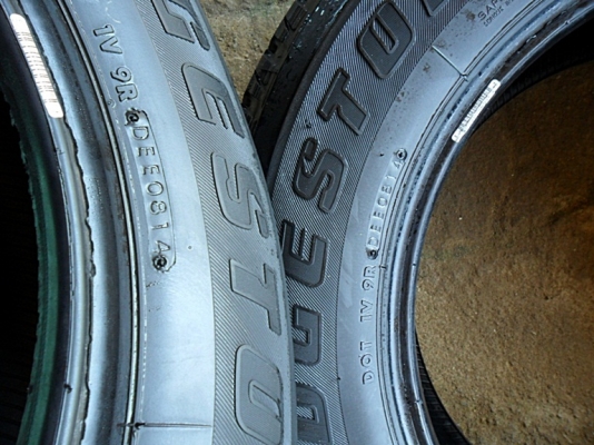 ยางกระบะสูงขอบ17 บริดสโตน245-65-R17ลงพื้นปลายปี14(4เส้น 5,900) ยางกระบะสูงขอบ17 บริดสโตน245-65-R17ลงพื้นปลายปี14(4เส้น 5,900)