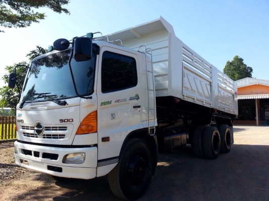 ฝากขาย fm. 8 j.  260. แรงม้า.มี2คันครับ รถสวยพร้อมใช้งานปี48ครับ กะบะสามมิตรต่อใหม่. 089-7088772