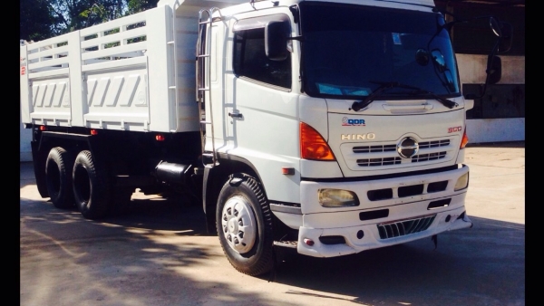 ฝากขาย fm. 8 j.  260. แรงม้า.มี2คันครับ รถสวยพร้อมใช้งานปี48ครับ กะบะสามมิตรต่อใหม่. 089-7088772