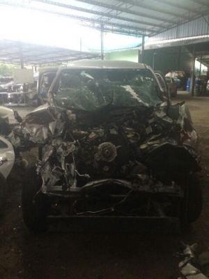 ซากวีโก้ 4 ประตูเเชมป์ 2500 ตัวG สีเทาโอนลอยๆบุคลหรือเเยกขายอะไหลทั้งคันสอบถามได้มีหลายรุ่นทั้งเก๋งเเละกระบะ ซากวีโก้ 4 ประตูเเชมป์ 2500 ตัวG สีเทาโอนลอยๆบุคลหรือเเยกขายอะไหลทั้งคันสอบถามได้มีหลายรุ่นทั้งเก๋งเเละกระบะ