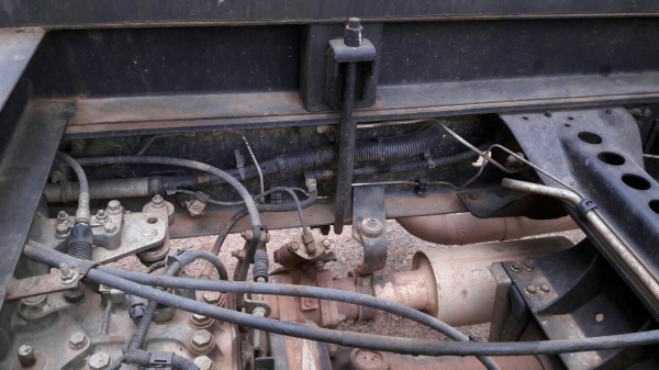 ขายรถบรรทุก 6 ล้อดัมพ์ HINO FC9J 175 แรงม้าปี 2556 ไมล์ 76824 กม.ราคา 1050000