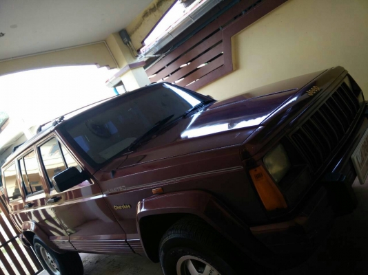 ขายรถ JEEP JEROKEE 4.0 ปี 1996 เชื้อเพลิงเบนซิลกับแก็ส LPG ระบบหัวฉีด ราคา 170000