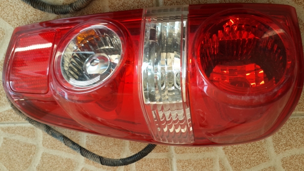 ไฟท้ายเฃฟโลเลต รถกระบะของแท้ ไฟท้ายเฃฟโลเลต รถกระบะของแท้