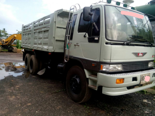 ขายรถบรรทุก 10 ล้อดัมพ์ HINO FM1M 220 แรงม้า มี 2 คัน ราคาคันละ 1000000