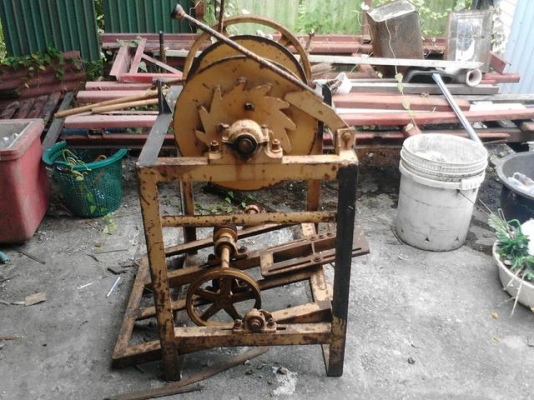 กว้านสลิงขึ้นปูนตัวใหญ่เหล็กหนา มอเตอร์มิตชู 3 แรง