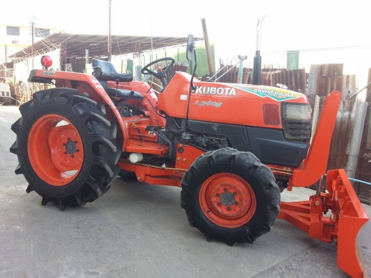 คูโบต้า L3408  4 WD 2 เพลาใบมีดดัน..เล่มทะเบียนพร้อม