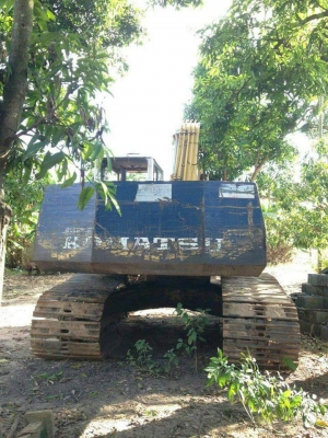 ขายแบคโค KOMATSU PC200-5 สภาพพร้อมใช้งาน สนใจโทร 090-8588220คุณนะ 093-3258446คุณบิว หรือเข้าดูสินค้าอื่นๆได้ที่ www.truck.in.th/498 หรือเพจFacebook ณรงค์ ซื้อขายรถมือสอง (เว็บไซต์ส่วนตัว) หรือFacebook ตลาดรถมือสอง คุณนะ