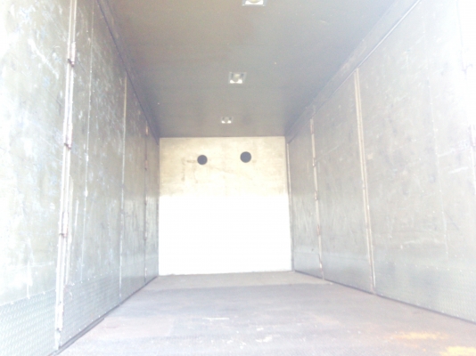 6 ล้อใหญ่ (ตู้ 10บาน ) *Euro.2*  HINO  MEGA  FG1J 220 แรงม้า  *ยาว 7.20 ม.* รถสวยเดิม+สวยจริง  * รถห้างแท้ * มีเล่มพร้อมโอน *