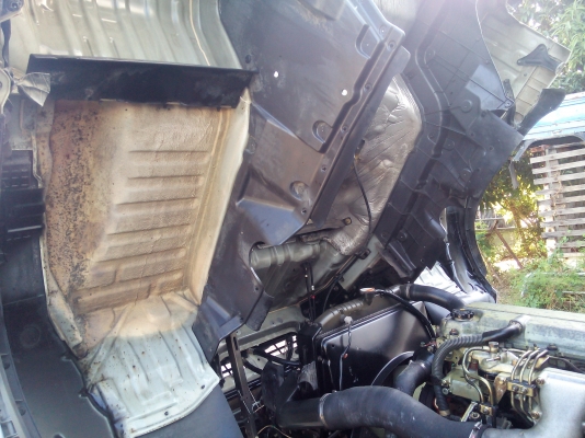 6 ล้อใหญ่ (ตู้ 10บาน ) *Euro.2*  HINO  MEGA  FG1J 220 แรงม้า  *ยาว 7.20 ม.* รถสวยเดิม+สวยจริง  * รถห้างแท้ * มีเล่มพร้อมโอน *