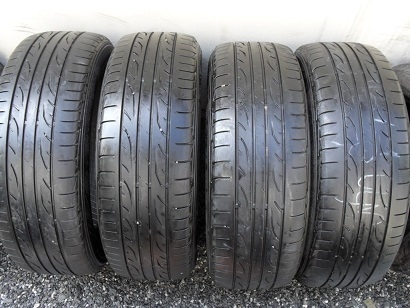 ขายยาง DUNLOP SPORT LM704 ปี1214 (1ชุด) 215-60-16 ราคา 2,600 ขายยาง DUNLOP SPORT LM704 ปี1214 (1ชุด) 215-60-16 ราคา 2,600