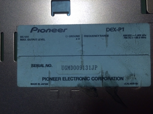 Pioneer DEX-P1 รุ่นท็อป ซิ้งทองแดง ใบ้ CD-RW หน้าจอไฟฟ้าปรับระดับได้ ปรีเอ้า3ชุด กราพฟิกหน้าจอ กล่องไฟแยก คุมกล่องCD Made in Japan สภาพสวย มือ2 ญี่ปุ่น