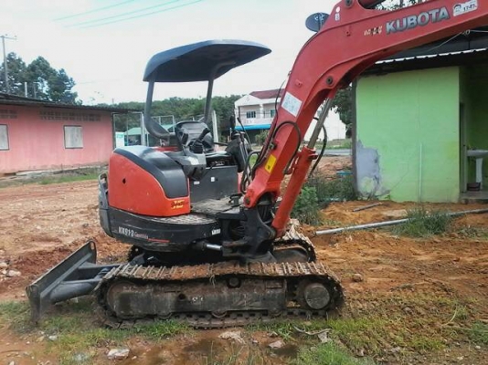 ขายดาวน์รถแบคโฮ KUBOTA KX913 5000 ชม.ขายดาวน์ 250000