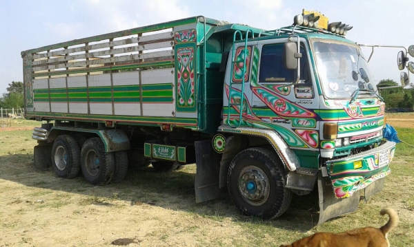 ขาย อีซูซุ 240 นางฟ้าแท้ รถสวยพร้อมใช้ครับ ขาย อีซูซุ 240 นางฟ้าแท้ รถสวยพร้อมใช้ครับ