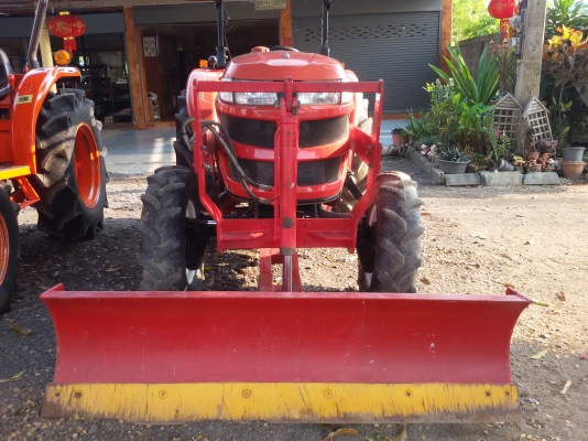 ปัญญาแทรคเตอร์ จัดให้ครับ ยันม่า EF393T ใบมีดคานล่าง!!สภาพเดิมๆสวยๆ!!!