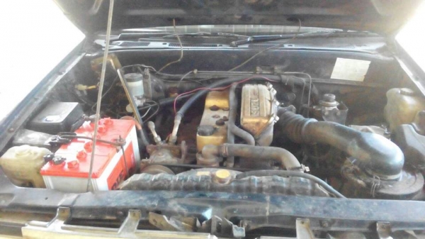 กระบะสวยๆๆเครื่อง2500(87) แอร์เย็น เครื่องดี ไม่มีไอพร้อมใช้ เอกสารทะเบียน