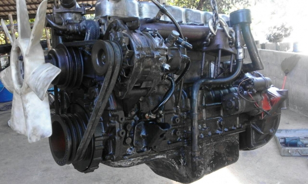 ขายเครื่องisuzu 6BD1