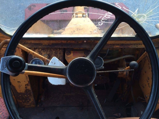 ขายรถตักล้อยาง Komatsu JH30B นำเข้าจากญี่ปุ่น100\% สภาพพร้อมใช้งาน สนใจติดต่อ 081-9485494