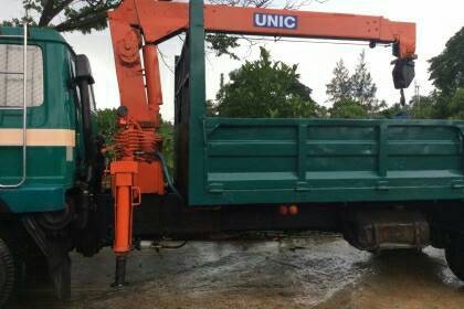 ขายรถสวยๆ 645,000บ หกล้อ ฮีโน่ FD185 เครน UNIC 3 ตัน สภาพดีสวยทั้งคันพร้อมใช้งาน ทะเบียนพร้อมโอน