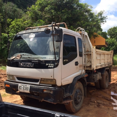 ขายรถหกล้อดั้ม ISUZU-195