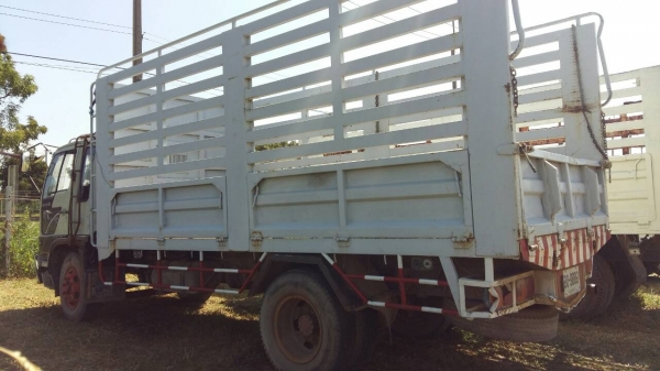 หกล้อ ฮีโน่ FF3H195ปี39 กะบะยาว5.20ม สภาพพร้อมใช้ ทะเบียนพร้อมโอน