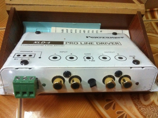 ขายตัวบูธสันญานใหเแรงขึ้น Poweramper ของให้เก่าเก็บ คุ่มือครบ กล่องไม้ USA. แท้ 1500.-/0958203701 ขายตัวบูธสันญานใหเแรงขึ้น Poweramper ของให้เก่าเก็บ คุ่มือครบ กล่องไม้ USA. แท้ 1500.-/0958203701