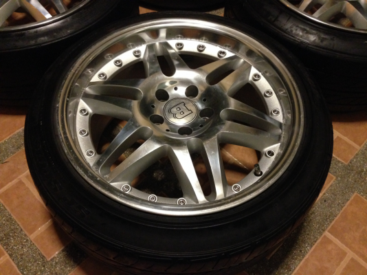 ล้อ BRABUS Block 6 ขอบ18 5รู112 หน้า 8.5 นิ้ว ET+35  สภาพดี ไม่มีซ่อม