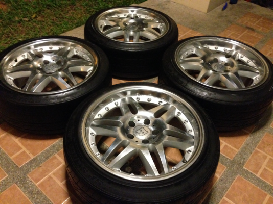 ล้อ BRABUS Block 6 ขอบ18 5รู112 หน้า 8.5 นิ้ว ET+35  สภาพดี ไม่มีซ่อม