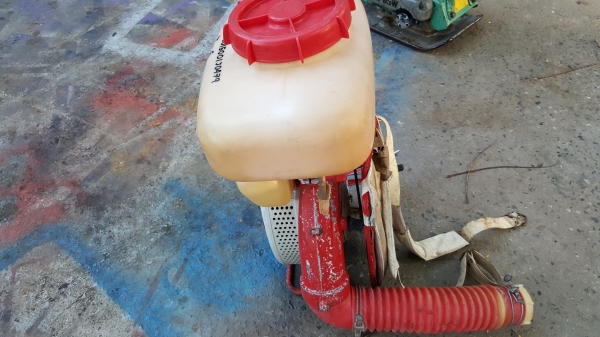 เครื่องพ่นปุ๋ย เครื่องพ่นปุ๋ย