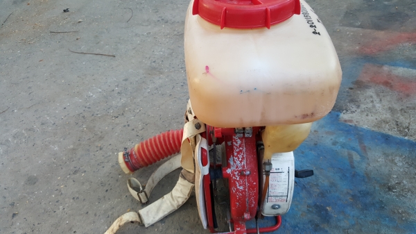 เครื่องพ่นปุ๋ย เครื่องพ่นปุ๋ย